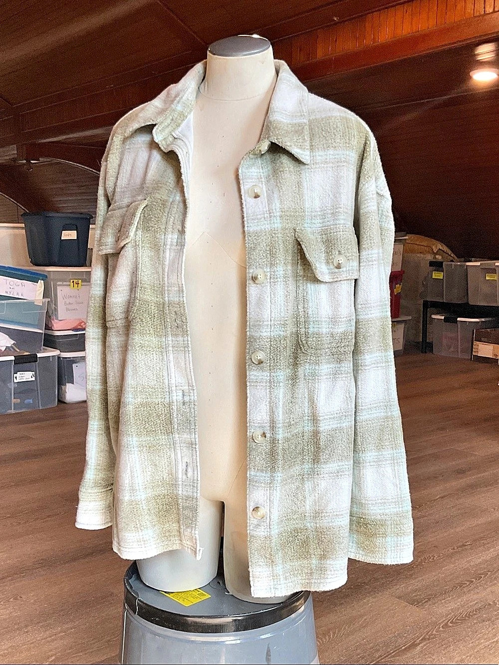 American Eagle AE Oversized Plaid Fleece Shacket Green & White Small